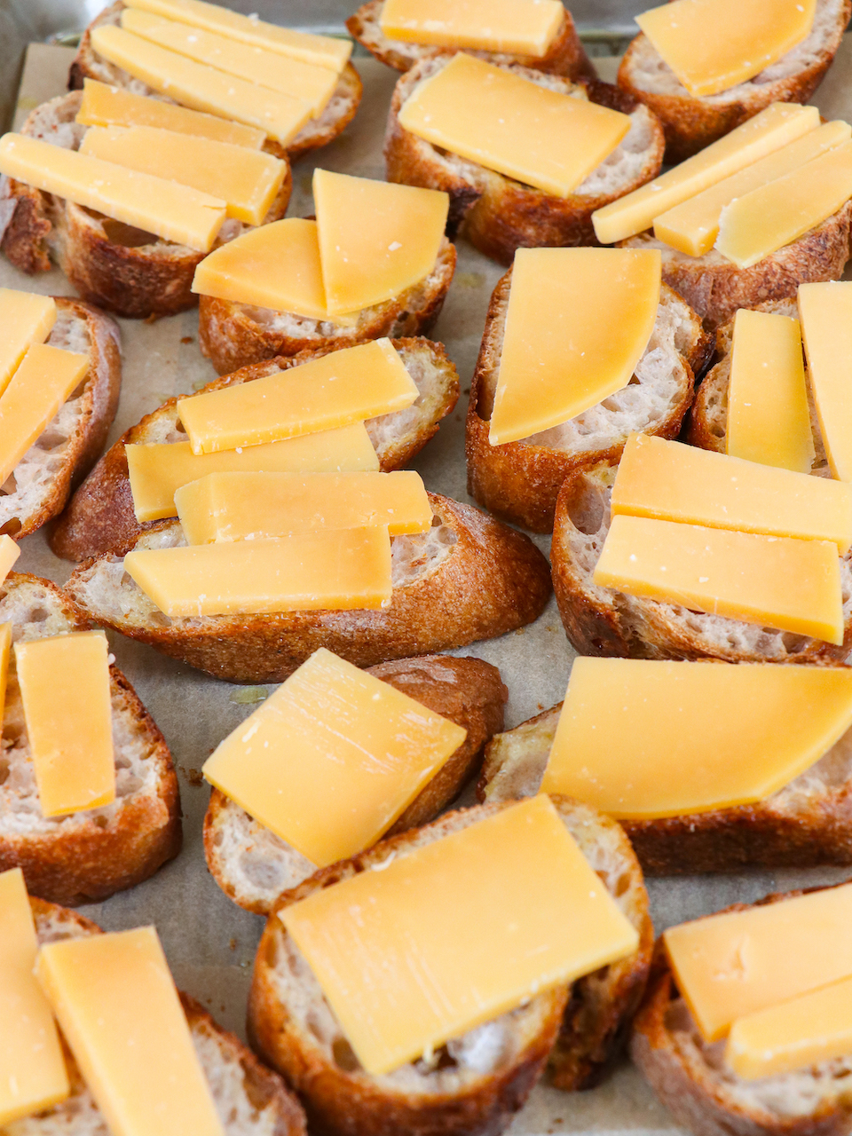 Prosciutto Pear & Gouda Crostini